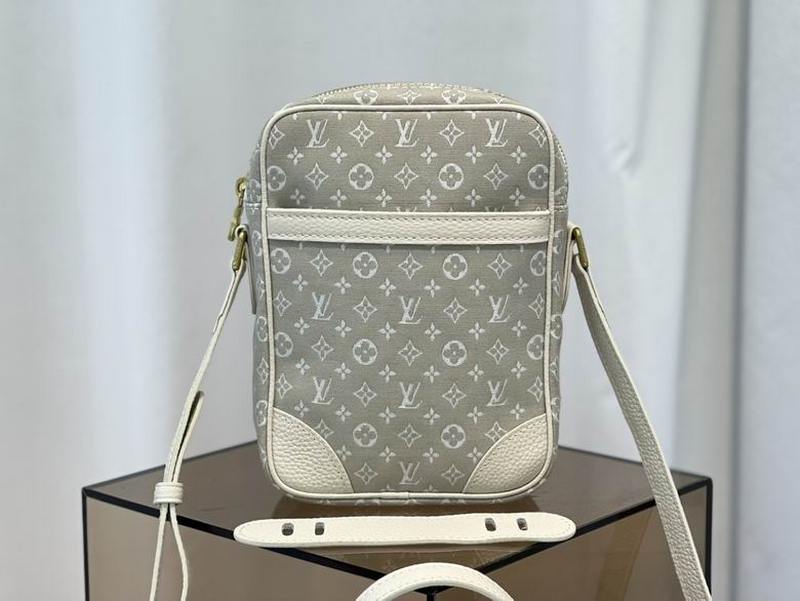 LV Handbags 246